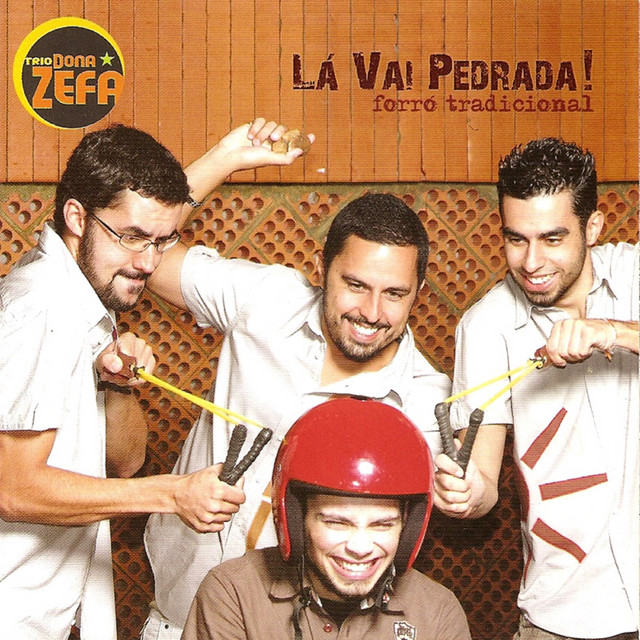 Lá Vai Pedrada!