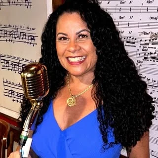 Flávia Baião