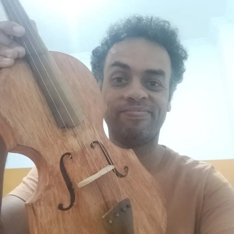 Rodrigo Bis