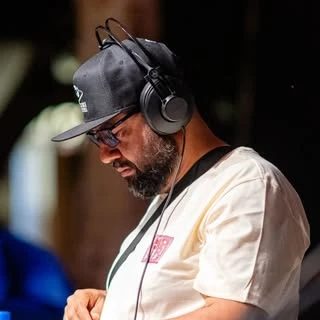 DJ Vinicius