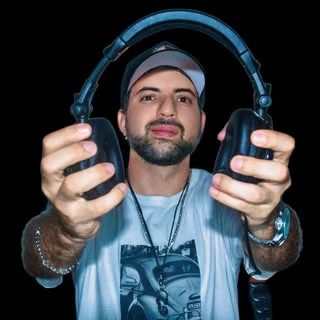 DJ Bombs