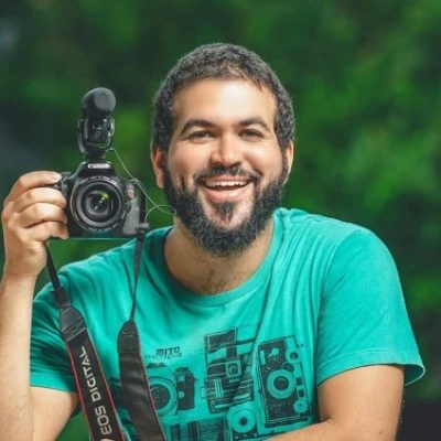 Adriano Vaz